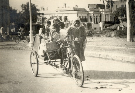 Women work Lahore rickshaw labor labour